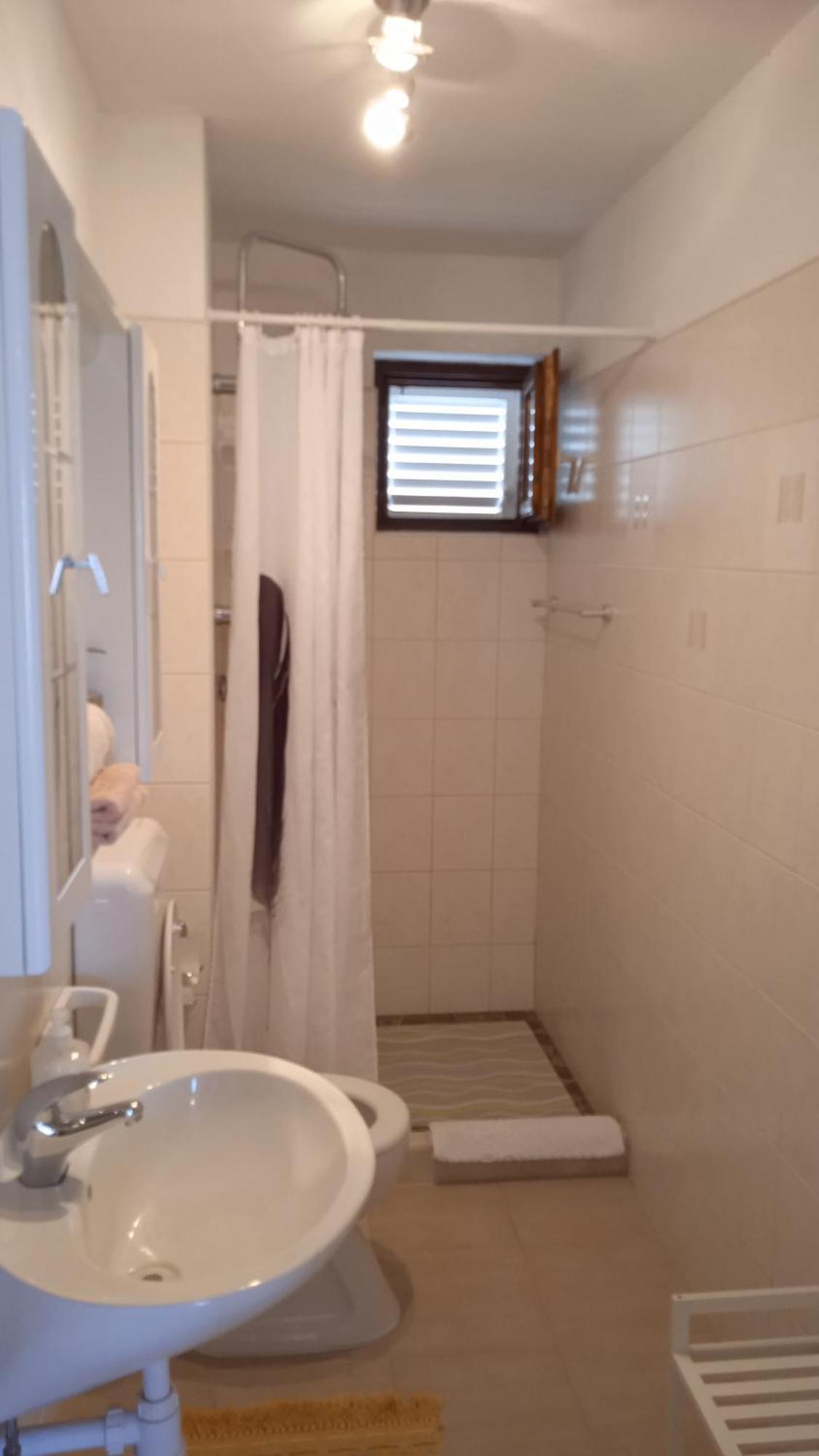 Apartments Postira Brac المظهر الخارجي الصورة