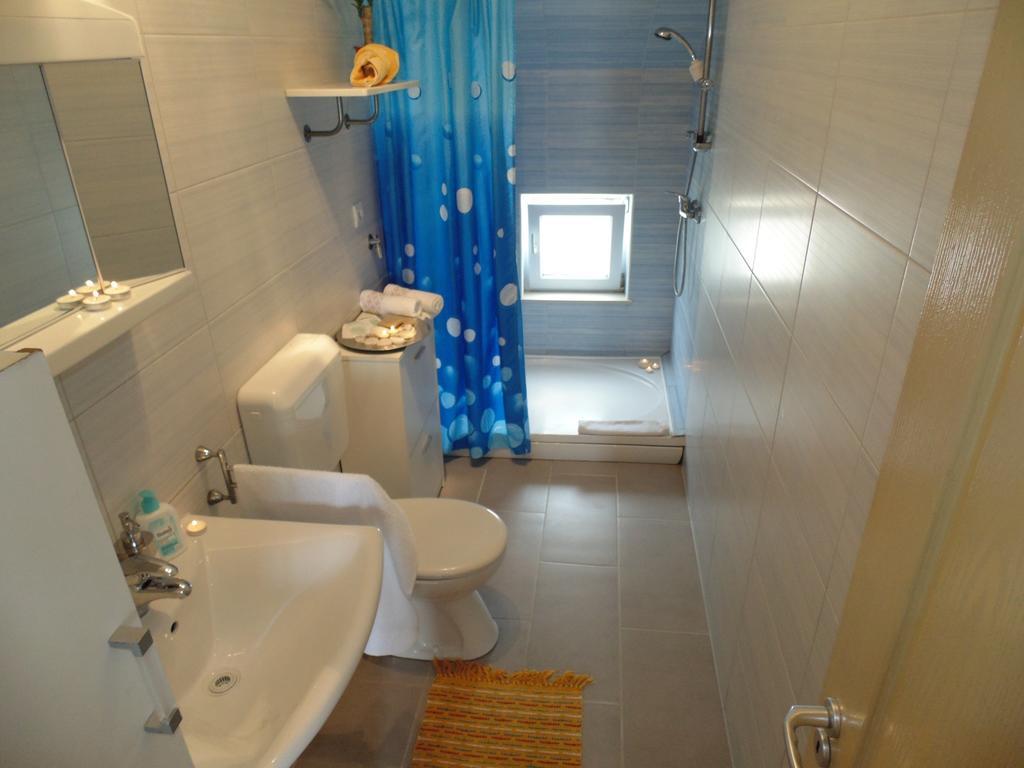 Apartments Postira Brac المظهر الخارجي الصورة